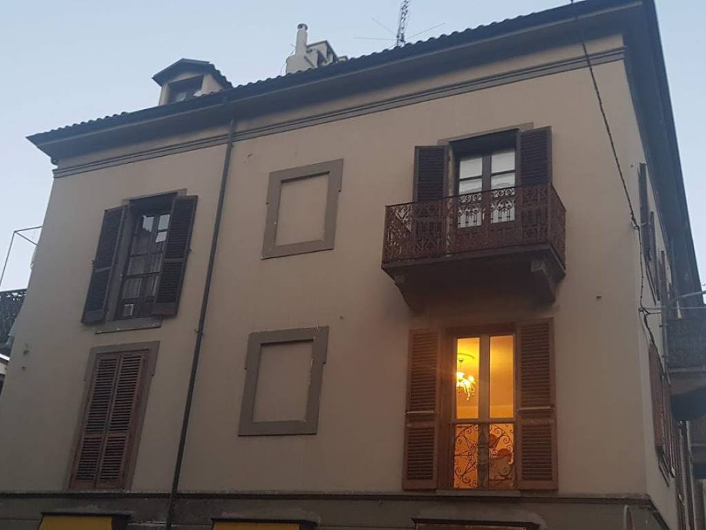 attico in vendita a Torino in zona Cenisia