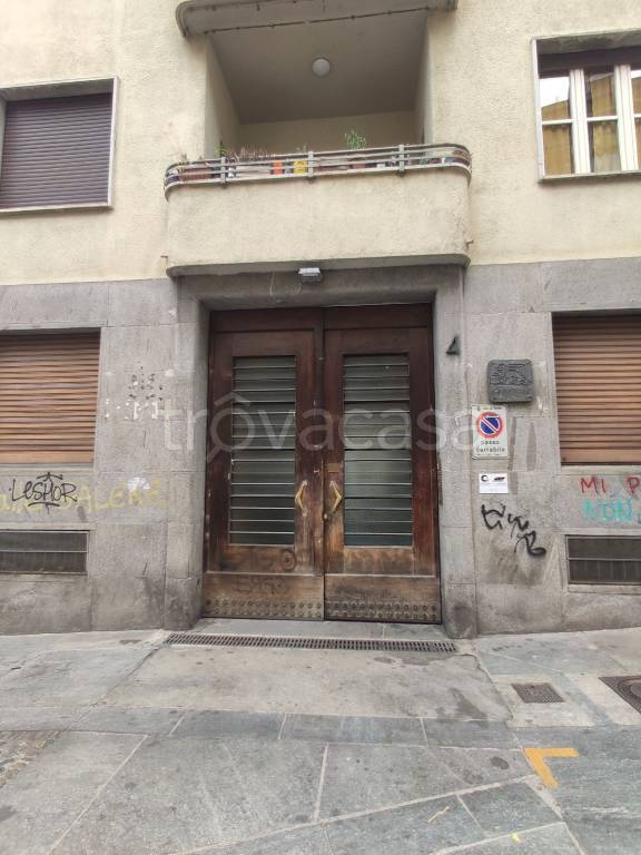 appartamento in vendita a Torino in zona Aurora