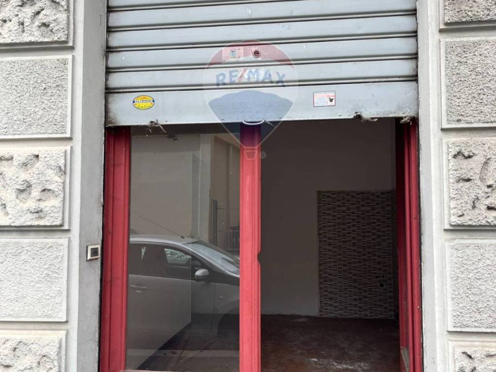 negozio in vendita a Torino in zona Millefonti