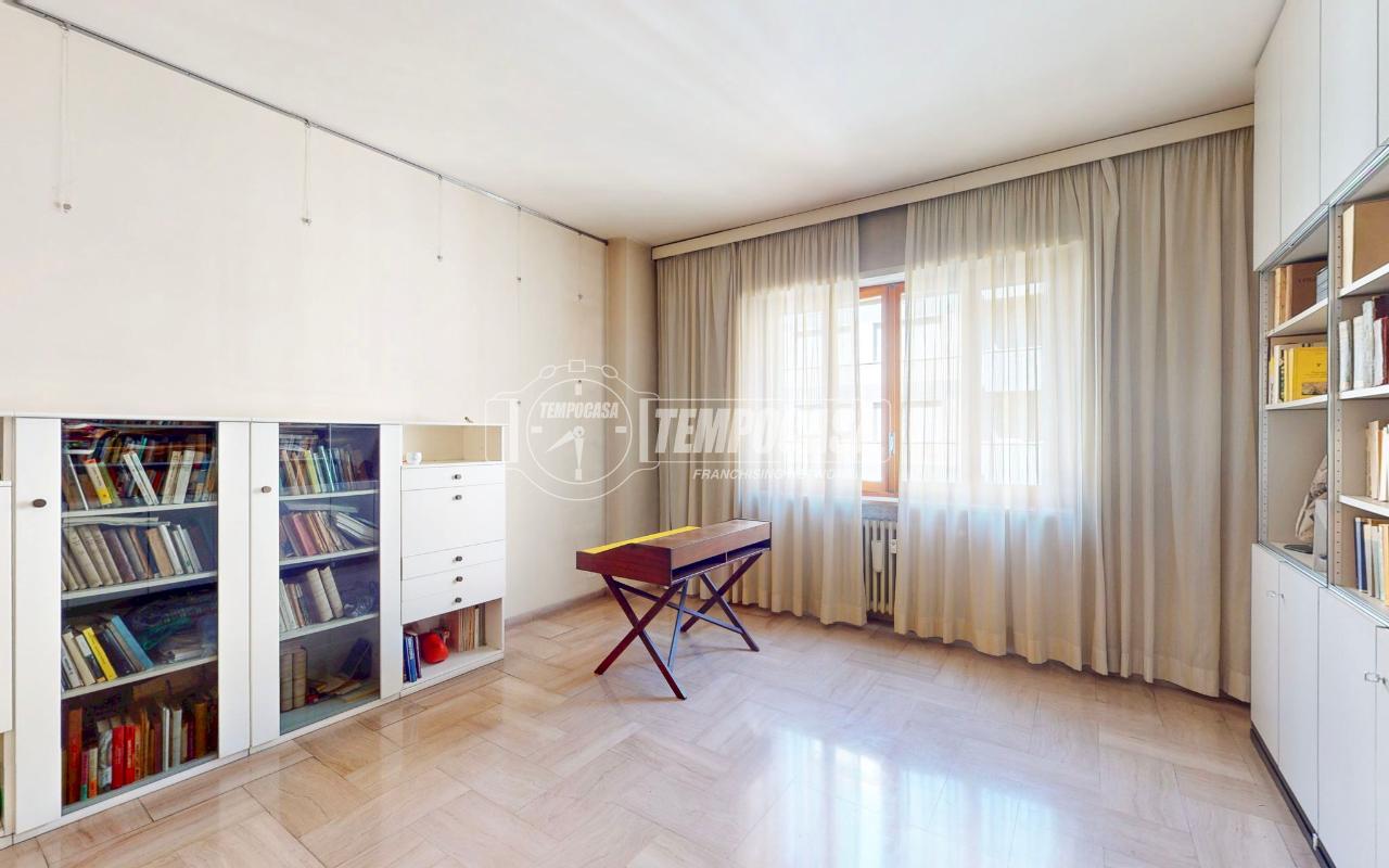 appartamento in vendita a Torino in zona Santa Rita