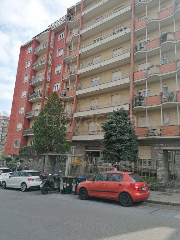 appartamento in vendita a Torino in zona Campidoglio