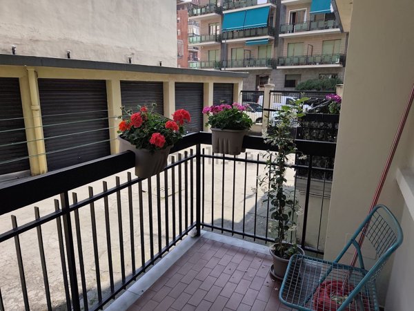 appartamento in vendita a Torino in zona Borgata Vittoria