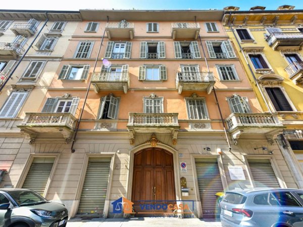 appartamento in vendita a Torino in zona Crocetta
