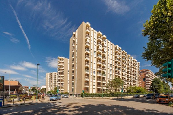 appartamento in vendita a Torino in zona Pozzo Strada