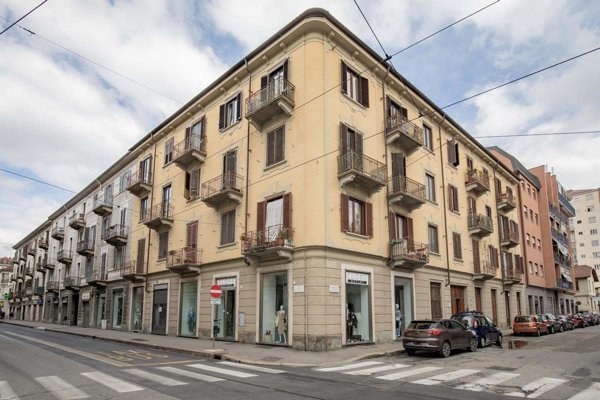 appartamento in vendita a Torino in zona Borgata Vittoria
