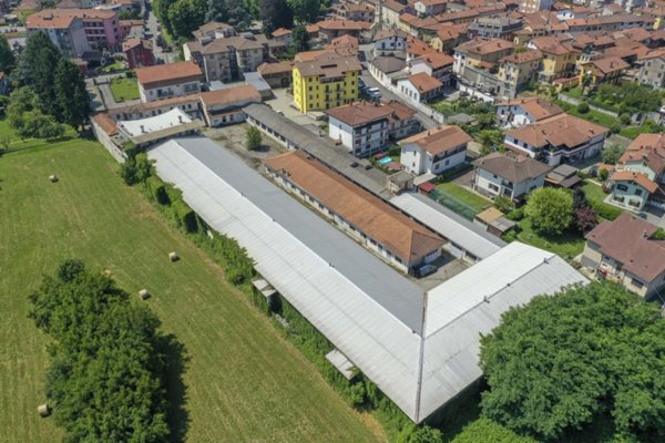 locale commerciale in vendita a Torino