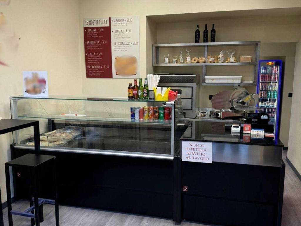 negozio in vendita a Torino in zona Borgo San Paolo