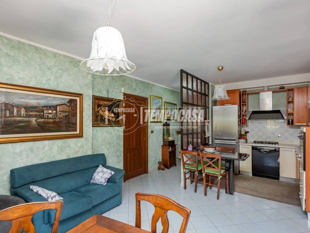 appartamento in vendita a Torino in zona Barca