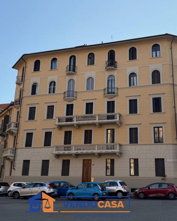 appartamento in vendita a Torino in zona Cenisia