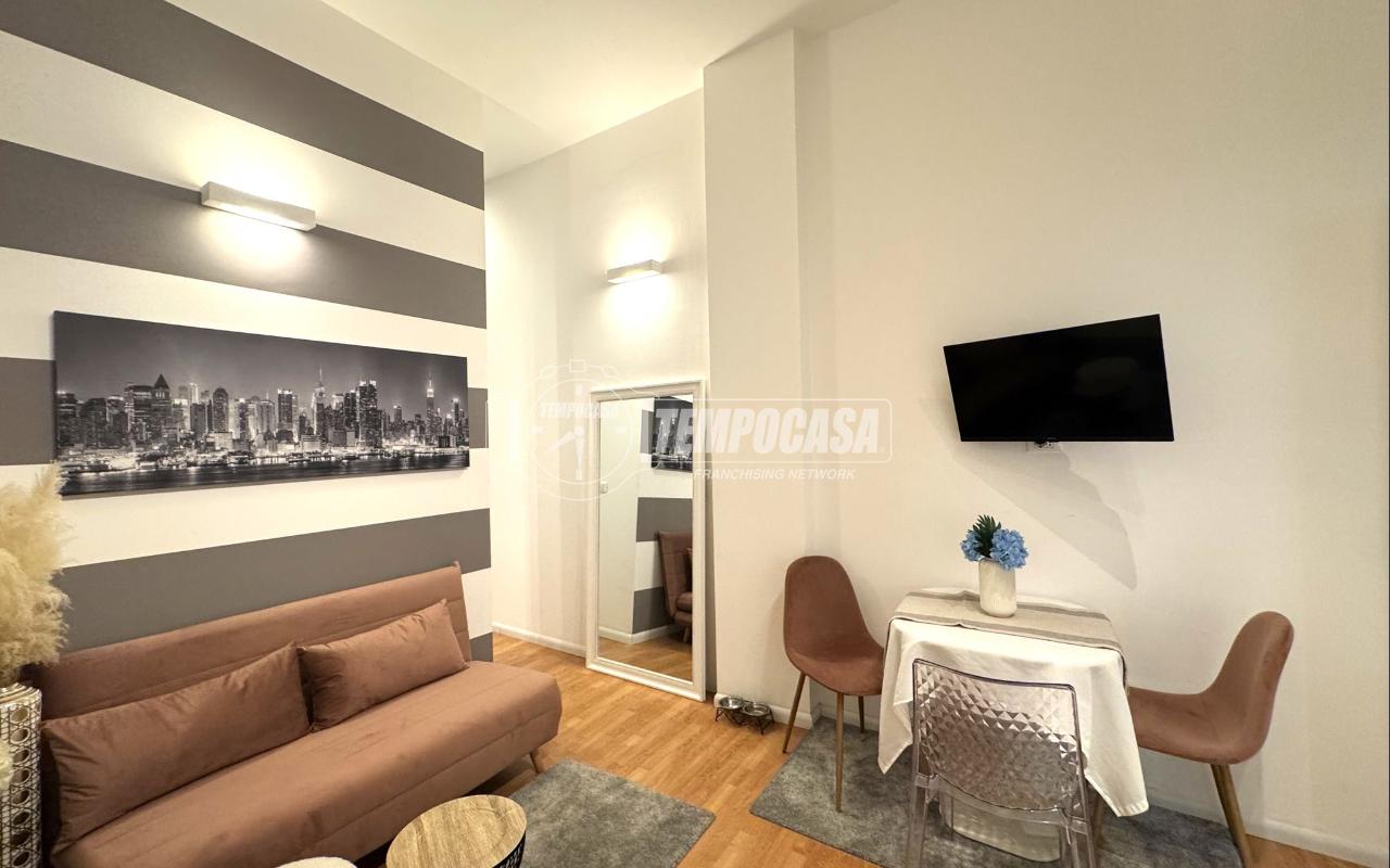 appartamento in vendita a Torino in zona Lingotto