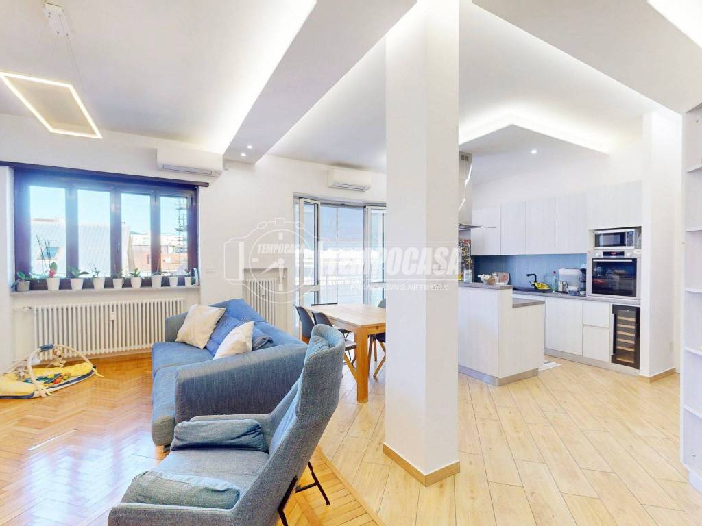appartamento in vendita a Torino in zona Santa Rita