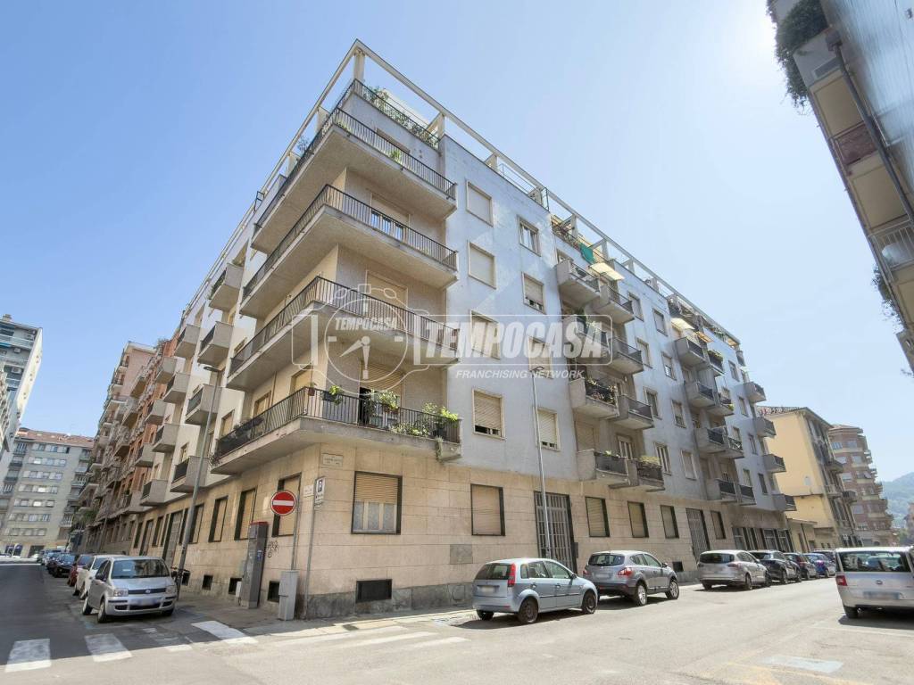 appartamento in vendita a Torino in zona San Salvario