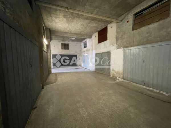 locale di sgombero in vendita a Torino