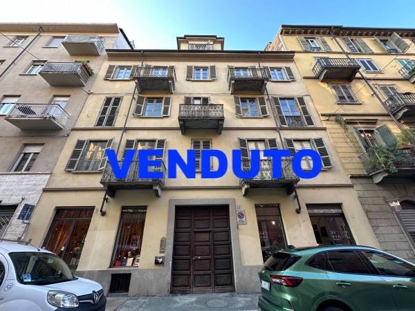 appartamento in vendita a Torino in zona San Salvario