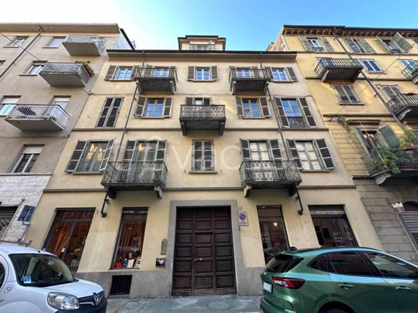 appartamento in vendita a Torino in zona San Salvario