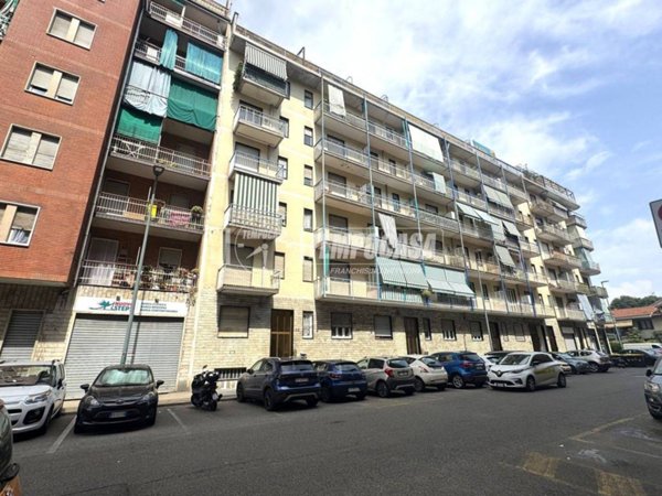 appartamento in vendita a Torino in zona Mirafiori Nord