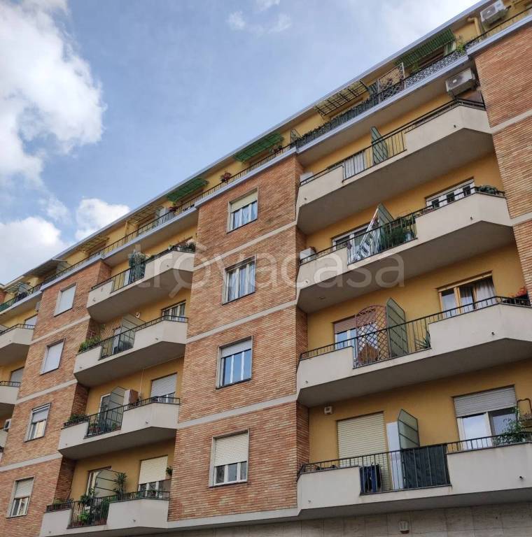 appartamento in vendita a Torino in zona Mirafiori Sud