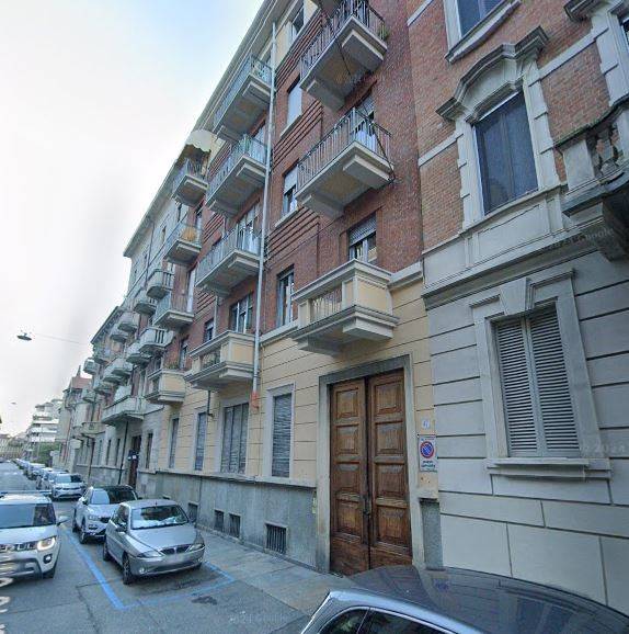 appartamento in vendita a Torino in zona Campidoglio