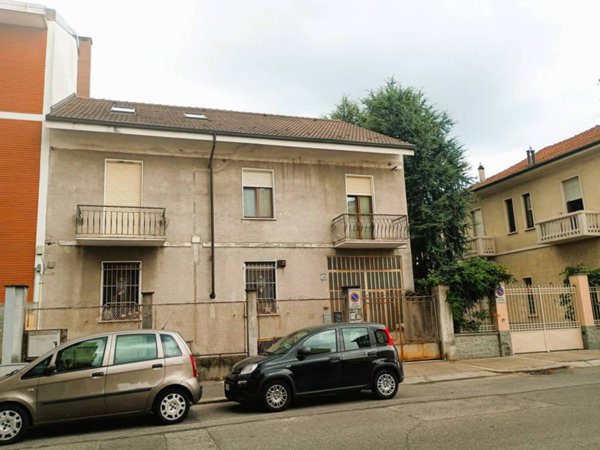 appartamento in vendita a Torino in zona Mirafiori Sud