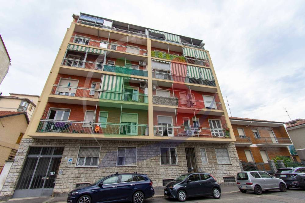 appartamento in vendita a Torino in zona Mirafiori Sud