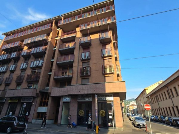 appartamento in vendita a Torino in zona San Salvario