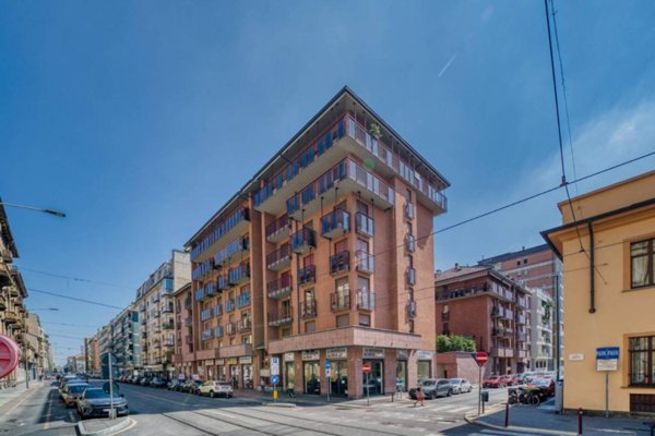 appartamento in vendita a Torino in zona San Salvario