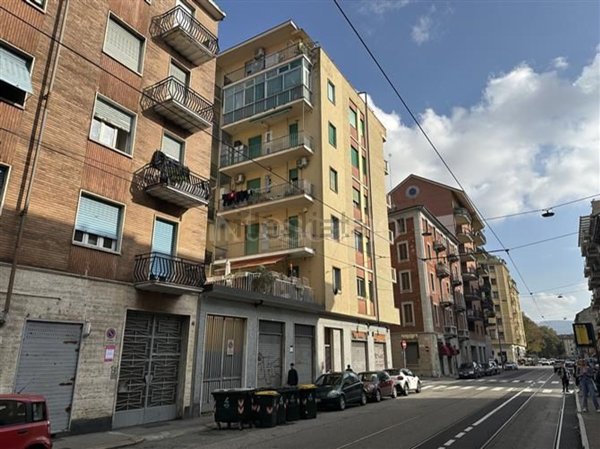 appartamento in vendita a Torino in zona Aurora