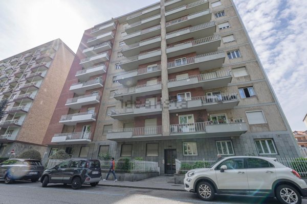 appartamento in vendita a Torino in zona Campidoglio