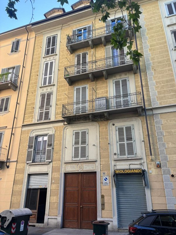 negozio in vendita a Torino in zona Crocetta