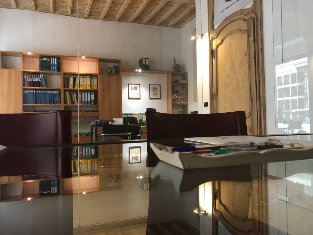 negozio in vendita a Torino