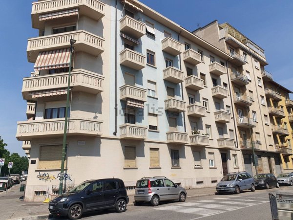 appartamento in vendita a Torino in zona Borgo San Paolo