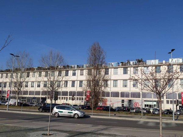 ufficio in vendita a Torino in zona Borgata Vittoria