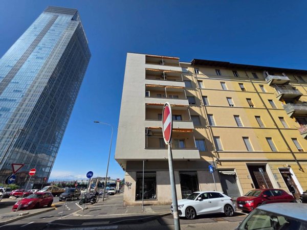 appartamento in vendita a Torino in zona Lingotto