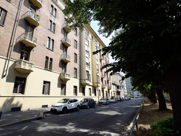 appartamento in vendita a Torino in zona San Salvario
