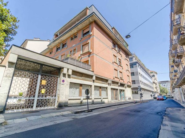 appartamento in vendita a Torino in zona San Salvario