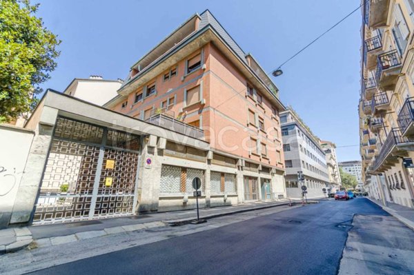 appartamento in vendita a Torino in zona San Salvario