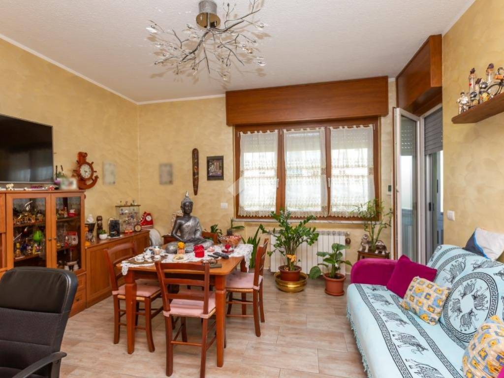 appartamento in vendita a Torino in zona Mirafiori Sud