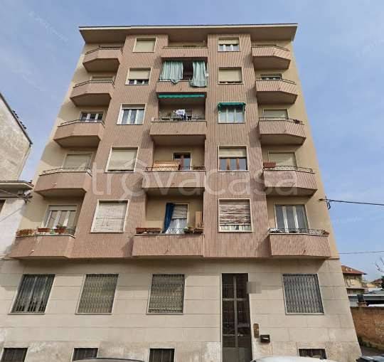 appartamento in vendita a Torino in zona Lucento