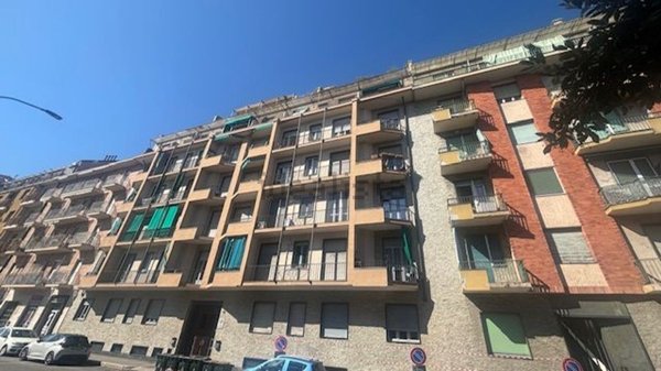 appartamento in vendita a Torino in zona Cenisia