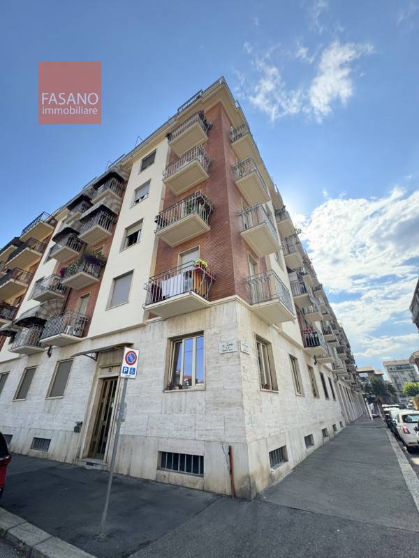 appartamento in vendita a Torino in zona Pozzo Strada