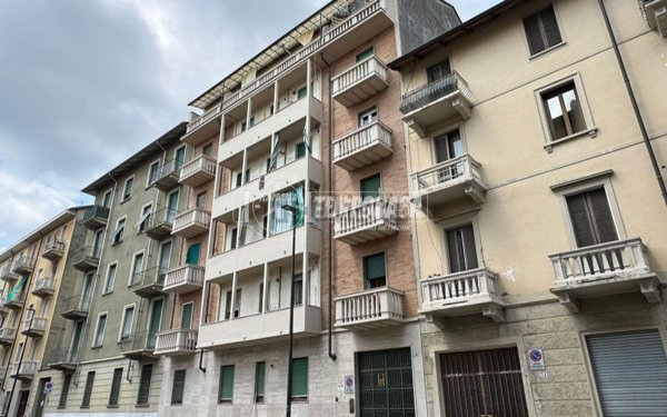 appartamento in vendita a Torino in zona Parella