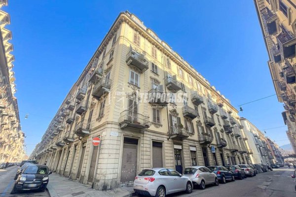 appartamento in vendita a Torino in zona Crocetta