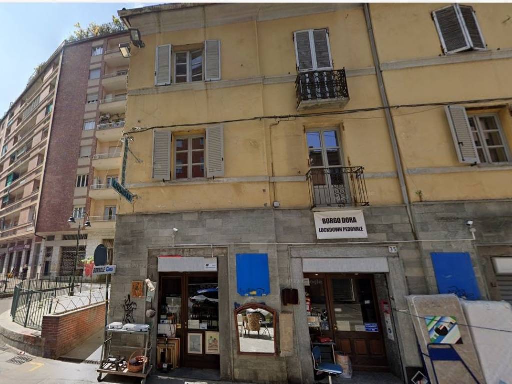 appartamento in vendita a Torino in zona Aurora