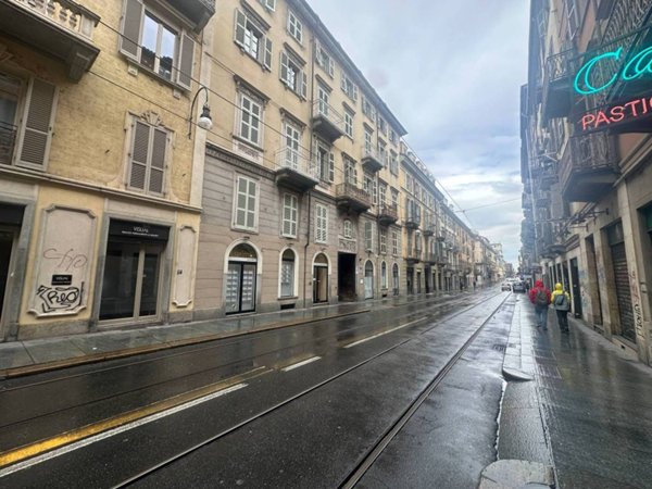 negozio in vendita a Torino