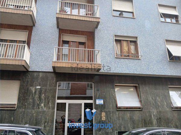 ufficio in vendita a Torino in zona Parella