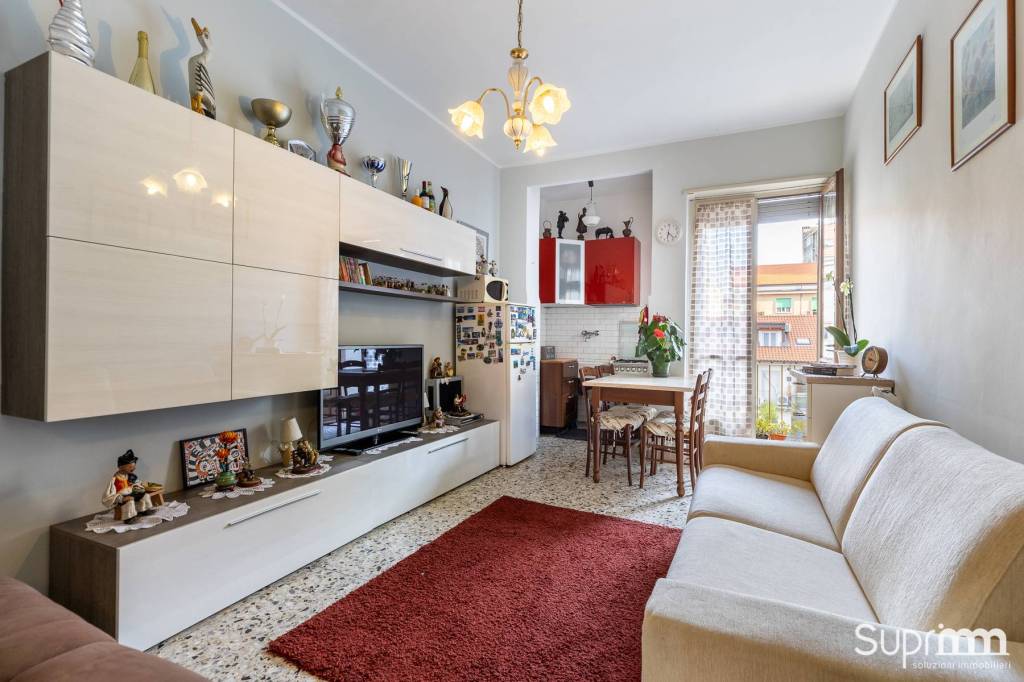 appartamento in vendita a Torino in zona Borgo San Paolo