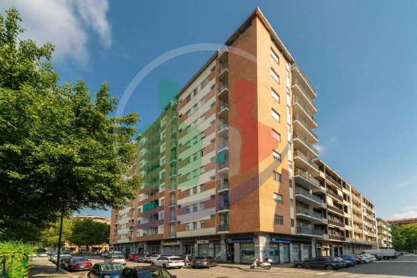 appartamento in vendita a Torino in zona Mirafiori Nord