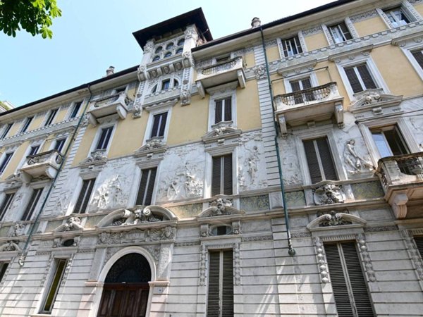 ufficio in vendita a Torino in zona Crocetta
