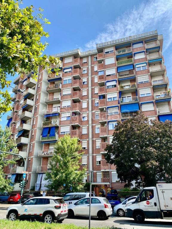 appartamento in vendita a Torino in zona Santa Rita