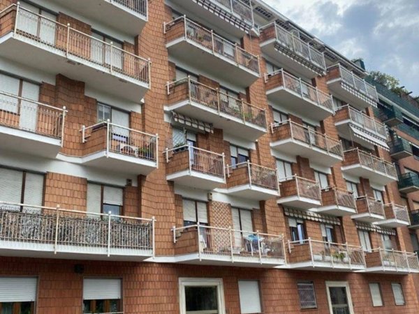 appartamento in vendita a Torino in zona Parella